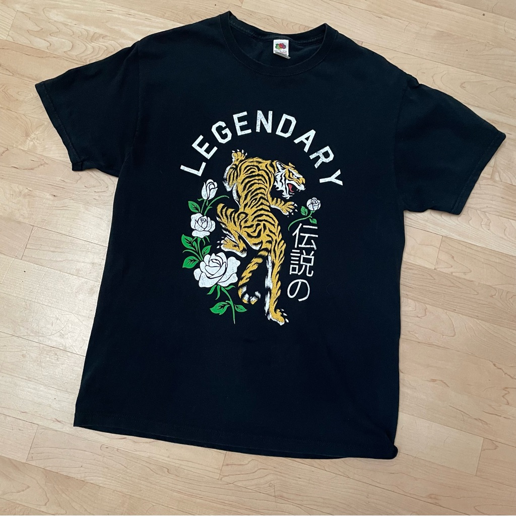 Legendary Tiger Graphic Tee Size Medium